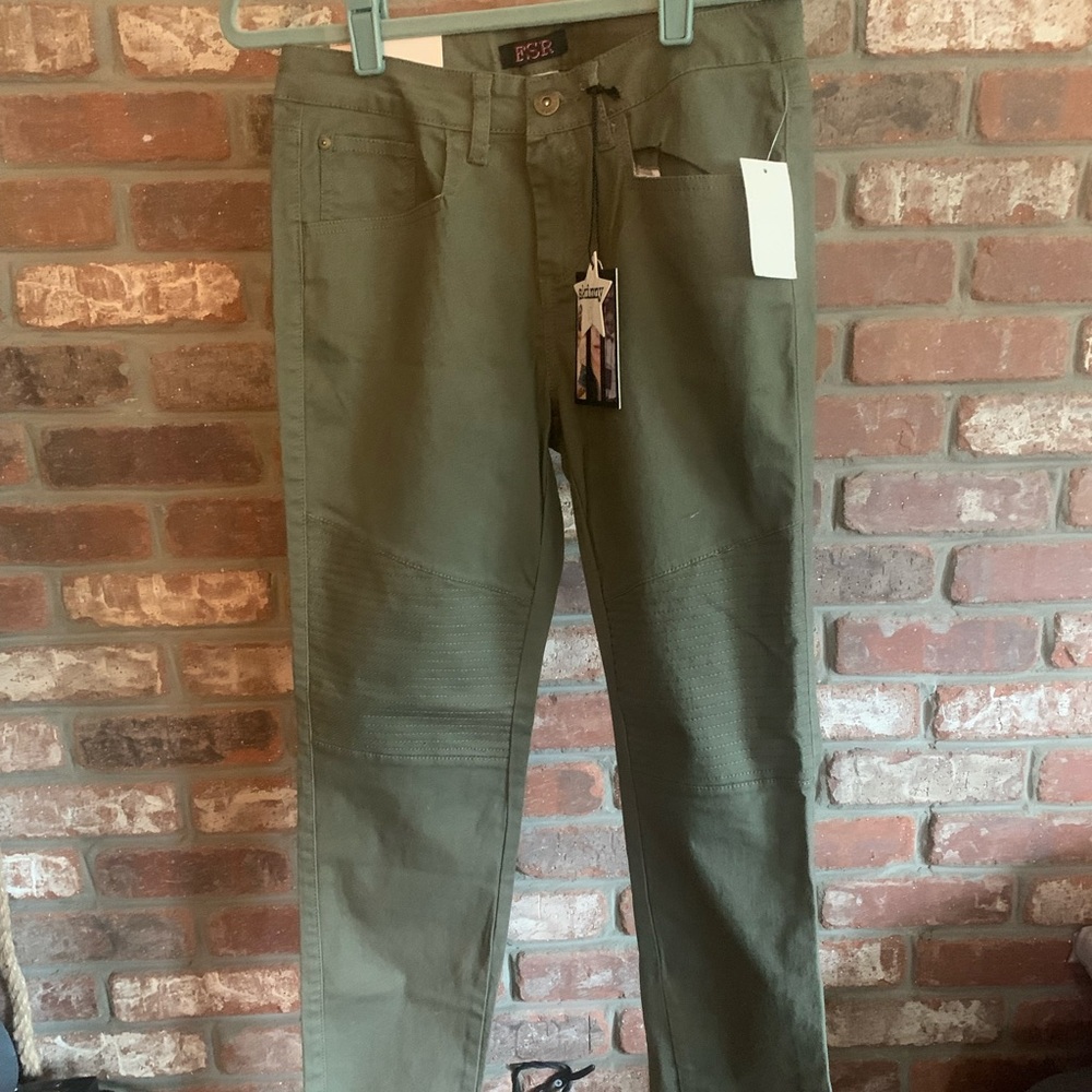 Brand new with tags, size 7 olive green, straight leg pants.  Smoke free home.
